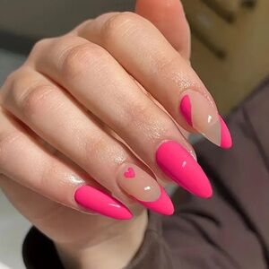 💗✨ Glossy Pink Heart Press-On Nails ✨💗